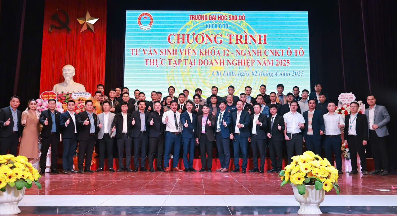 Toyota Hải Dương - Cầu Nối Vững Chắc Giữa Doanh Nghiệp và Sinh Viên Đại Học Sao Đỏ